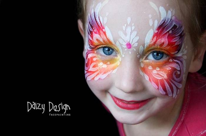 Christy Lewis is an award-winning artist based in Wellington, New Zealand who works on exquisite face and body Painting. She is a passionate artist and loves to share her enjoyment of face Painting with the rest of the world. 