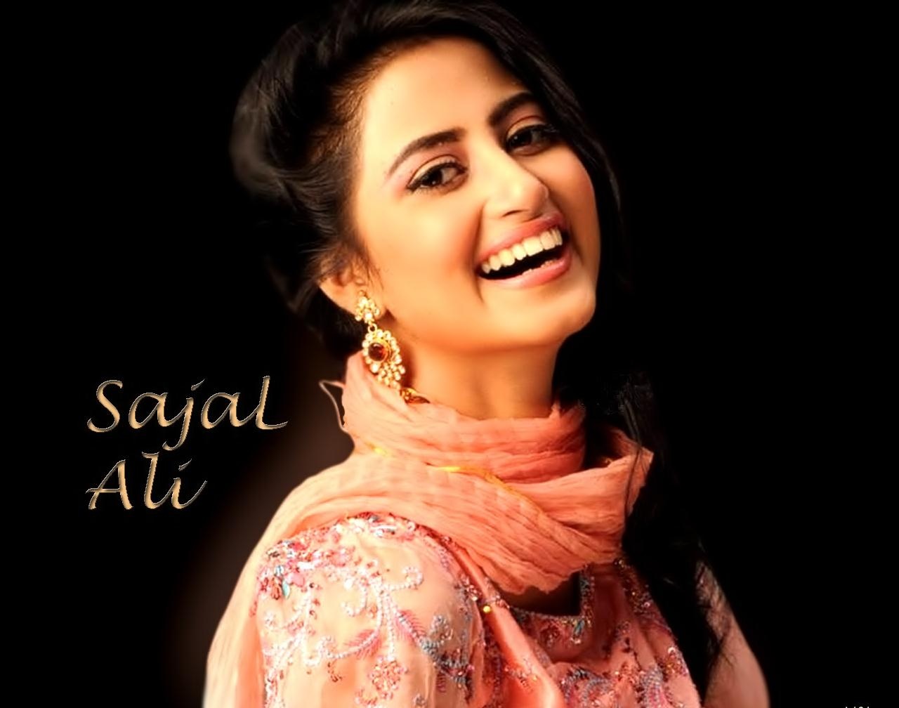 Sajal Ali HD Wallpapers Free Download - High Definition Wallpapers ...