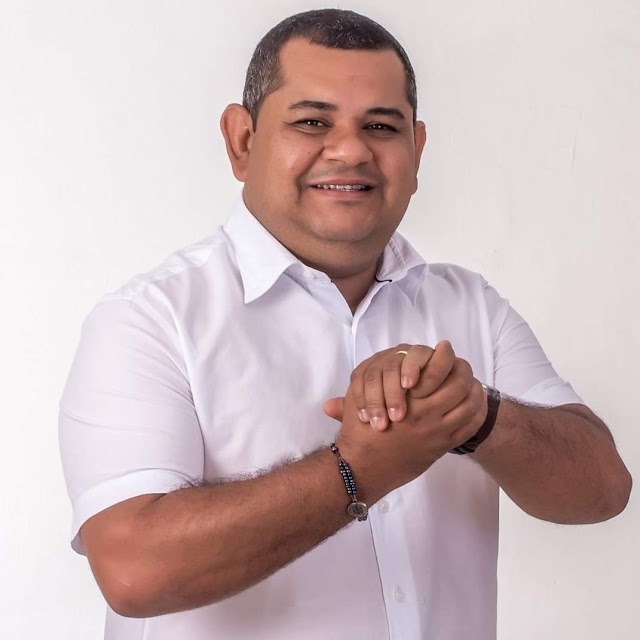 HOJE É ANIVERSÁRIO DO DIRETOR DO STR DE BOM CONSELHO, GIVALDO DO SINDICATO