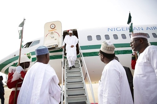 President Buhari Arrives Daura as He Begins 4-days Visit to Katsina (Photos)