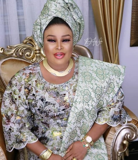 Celebrating Omolara (Asakeade)Tinuola Fausat Badmus As she Adds+1
