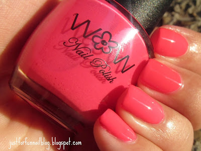 Wow Cosmetics 318 - Neon Pink Nails