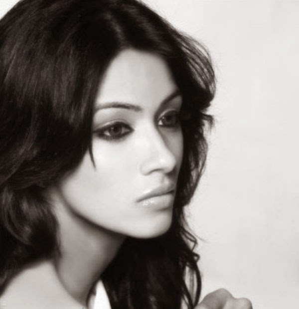 Barkha Bisht HD Wallpapers Free Download