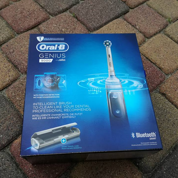 Elektryczna szczoteczka Oral-B Genius 9000