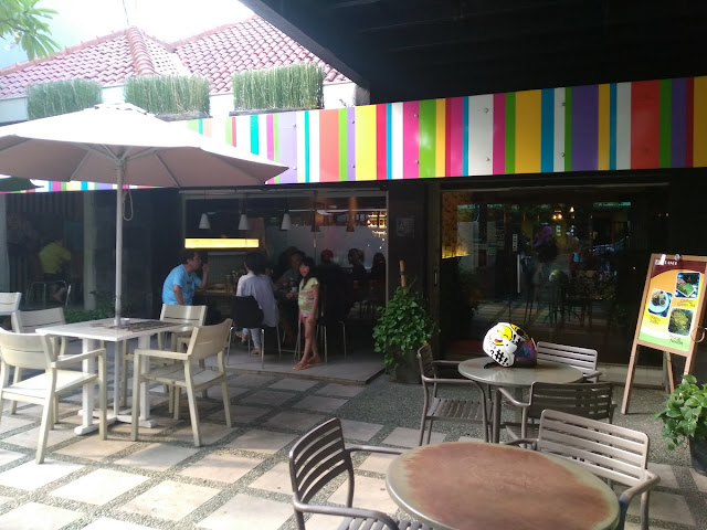 Rumah Makan & Cafe Pelangi Semarang