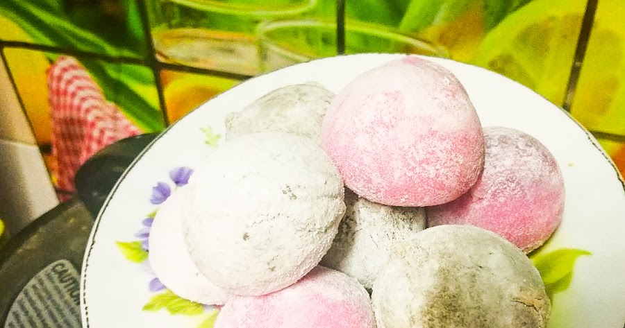 Wordless Wednesday: Mochi