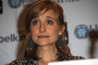 Allison Mack attends Day 3 of Wizard World Chicago Comic Con on August 11, 2013 in Rosemont, Illinois.