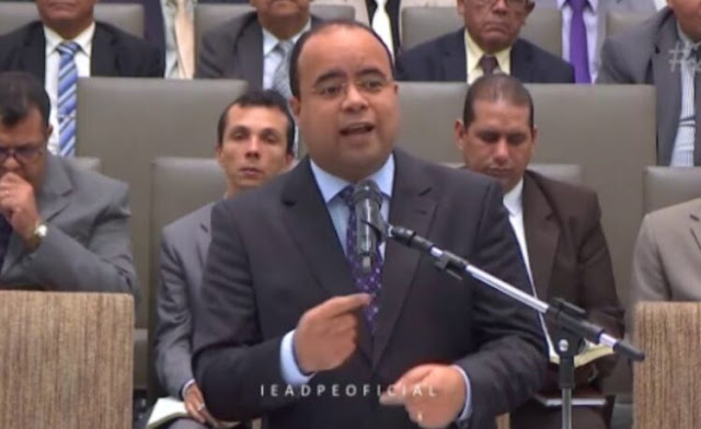 Pastor assembleiano alerta evangélicos sobre doramas: “Defesa de androginia”