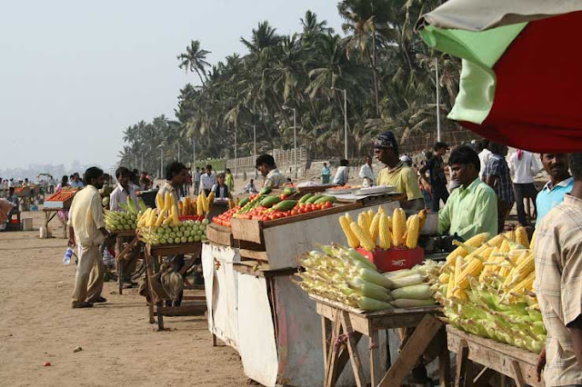 JUHU BEACH, MUMBAI- Best places to visit in mumbai