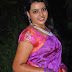 newly married mallu doodhwali kerala cheating house wife showing boob shape side view in spicy blouse naked back showing latest stills