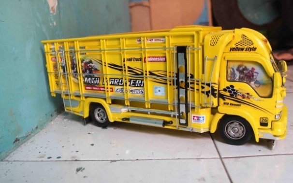 Info Baru 53 Warna Cat Miniatur  Truk 