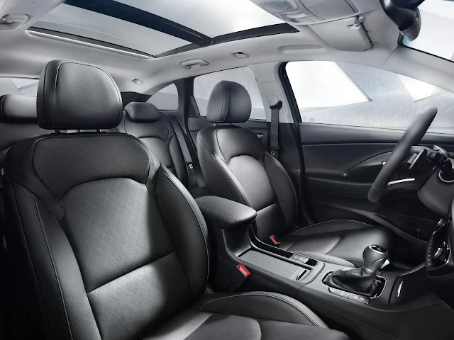 Novo Hyundai i30 Wagon 2018 - interior