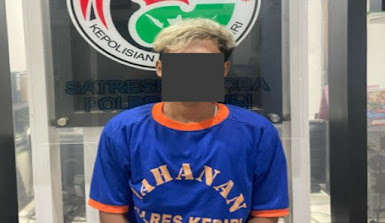  Polisi Sergap Pengedar Pil Dobel L Dirumahnya