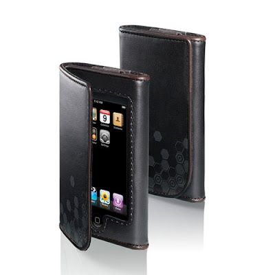 Leather Folio iPod touch case from Belkin