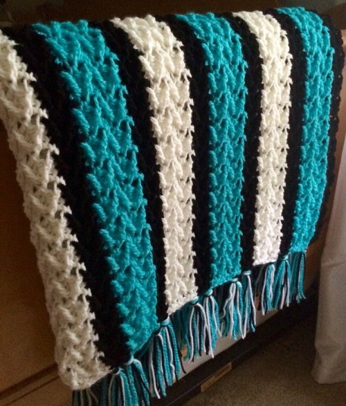 Arrowhead Striped Afghan - Free Pattern