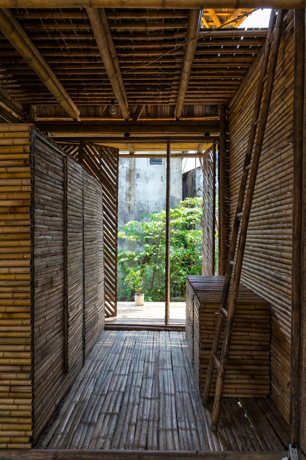 Rumah Bambu 5