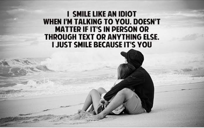 Romantic Couple Images with Quotes in Hindi