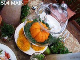 Fall Tablescape by Holly Lefevre of 504 Main