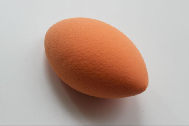 Real Techniques Miracle Complexion Sponge 