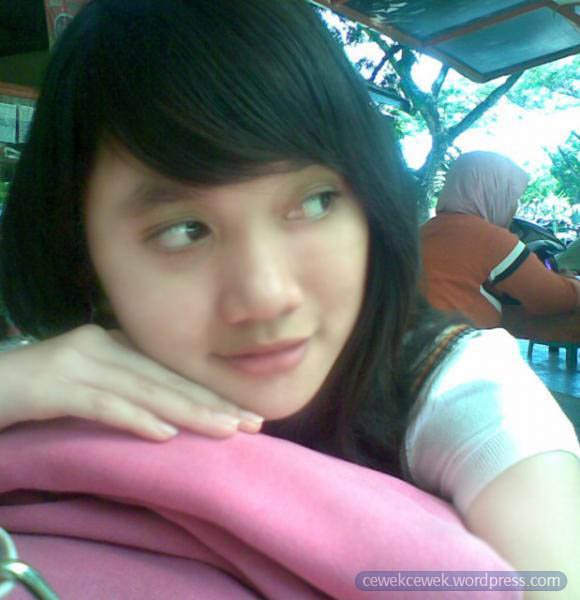 Gadis imut Abg Cantik