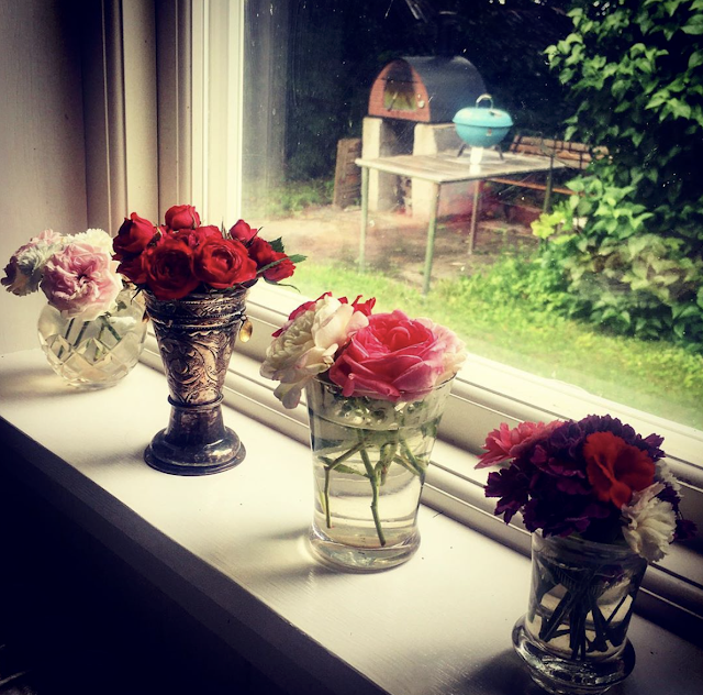 blommor i mitt fönster