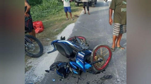 Tiga Motor Terlibat Kecelakaan di Nimbokrang, DIduga Akibat Hamparan Karang di Jalan.lelemuku.com.jpg