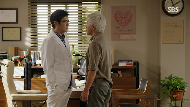 It’s Okay, That’s Love DoramaEver Dorama Drama medico psiquiatra romance comedia Jo Dong min Sung Dong il 