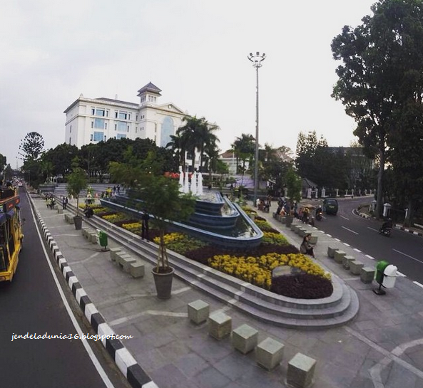 [http://FindWisata.blogspot.com] Taman Tematik Bandung, Wisata Taman Edukasi Menarik Dan Kece Dikota Bandung