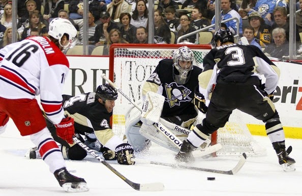 Carolina Hurricanes v Pittsburgh Penguins -45ZUUdhiTxl