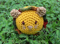 Toy lion in crochet