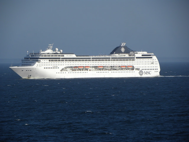 MSC Lyrica