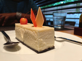 Cheesecake at Bistro, Pune