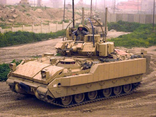 M2 Bradley Fighting Vehicle - Kendaraan Tempur Infanteri