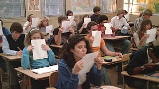 Students receiving handouts in 'Fast Times at Ridgemont High'
