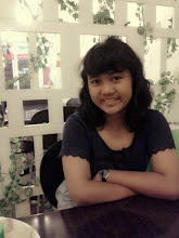 I --> Nindi Deshera Putri