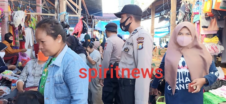 Personil Polsek Marbo Terus Mengedukasi Warga Untuk Mengantisipasi Penularan Virus Corona