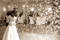 Enjoy your wedding dance at Auckland City Hotel for planning weddings at http://aucklandhotels.blogspot.com/