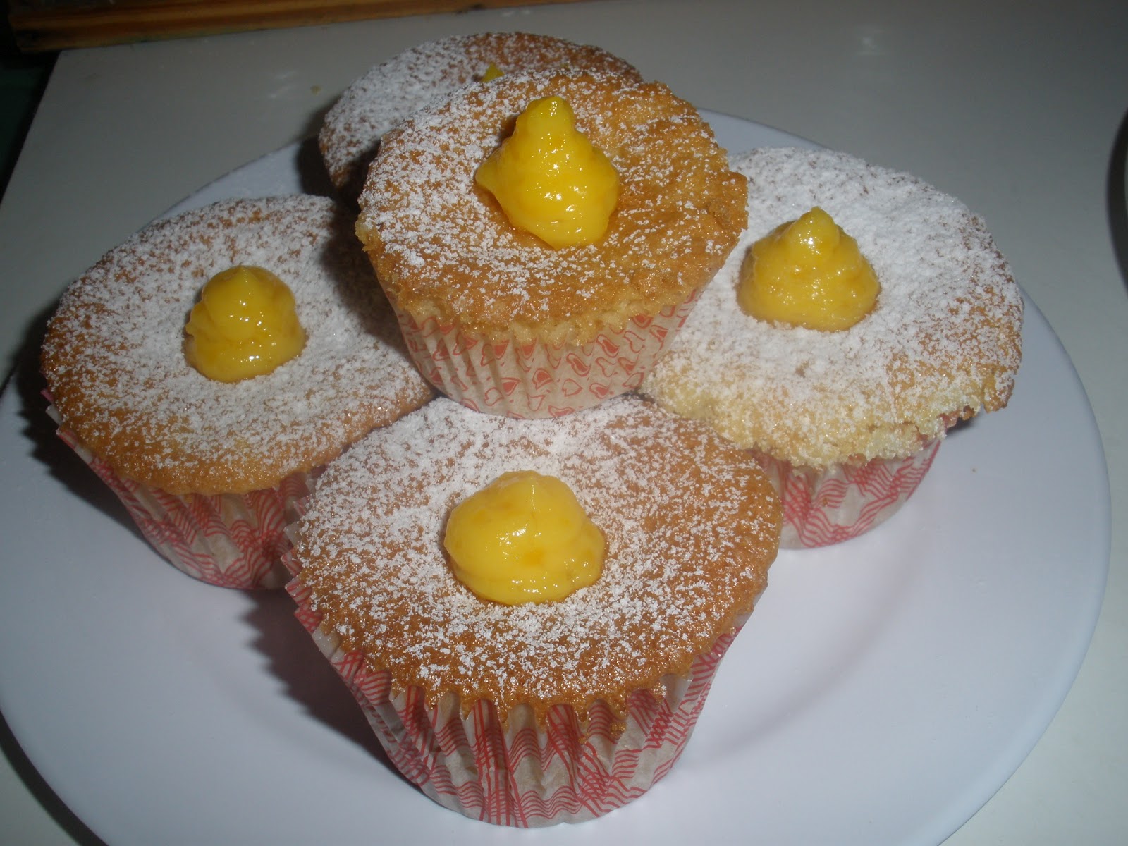 Kasih Ibu Haiqal: Hokkaido Cupcake with Custard Filling
