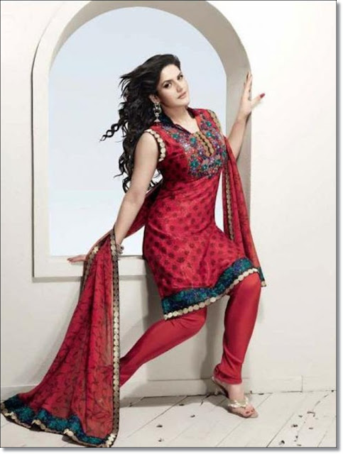 zarine khan