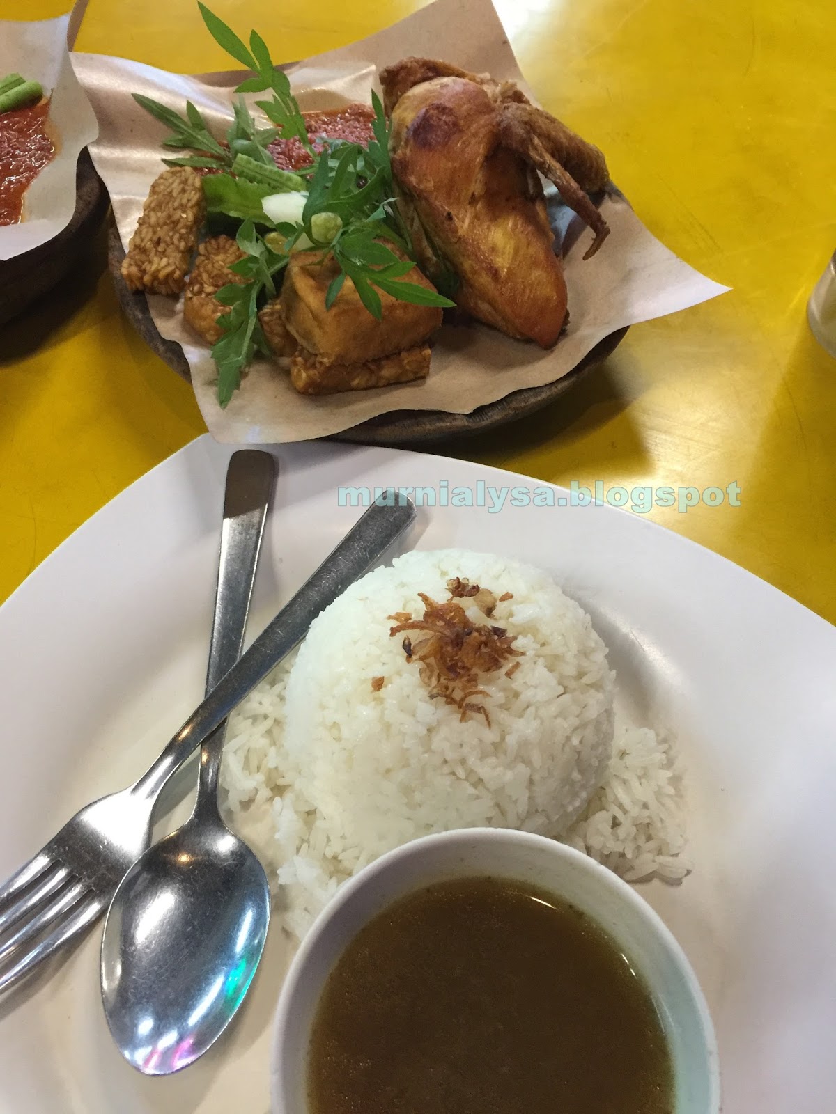 Nasi Ayam Penyet Nasi Goreng Seafood Stulang Laut Bercuti Di