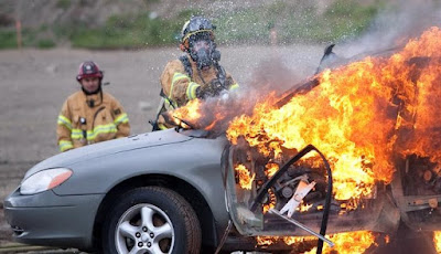  banyak sekali di media elektronik maupun di media online beredar perkara kendaraan beroda empat terbakar di  Merk Mobil Yang Sering Terbakar Apa saja ?