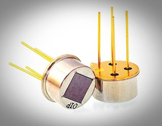 الثنائي الحساس للضوء Photodiode