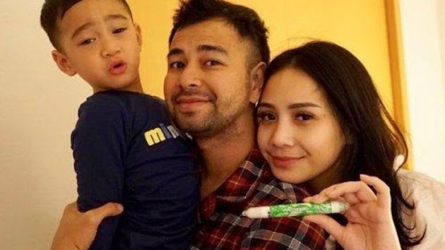 Sebentar Lagi Punya Adek, Keinginan Rafathar Bikin Raffi Ahmad Keheranan : Allahu Akbar Mau Dibedong