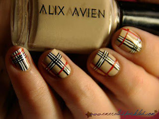 Latest Girls Nails Arts Designs Pictures