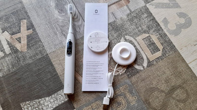 Oclean X Pro Elite Smart Electric Toothbrush Review