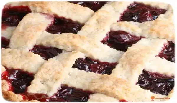 What Cherries are Best for Pies?