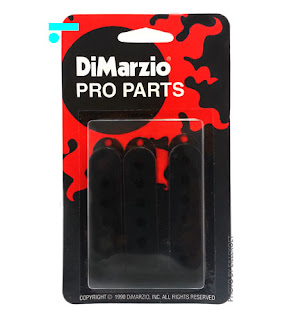 Dimarzio DM2001BK, Strat Pickup Cover - BLACK