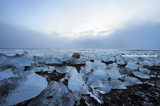 冬　アイスランド　ダイヤモンドビーチ　流氷　日没