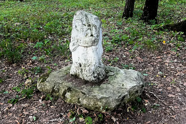 Череповецкая улица, территория Музея славянской культуры