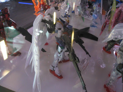 RG ウイングガンダムゼロ EW パールグロスVer. ＠ ガンプラEXPO2015